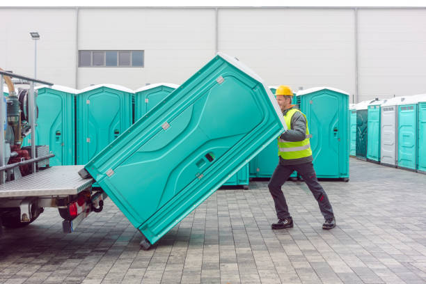 Best Portable bathroom rental  in Haysville, KS