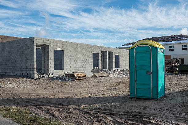 Best Portable bathroom rental  in Haysville, KS